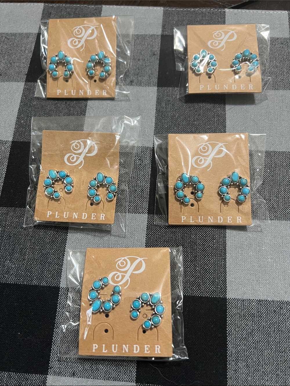 New Plunder Buyer Bundle Turquoise Cluster Stud Earrings - Blue
